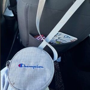 Champion Light Gray Round Bag